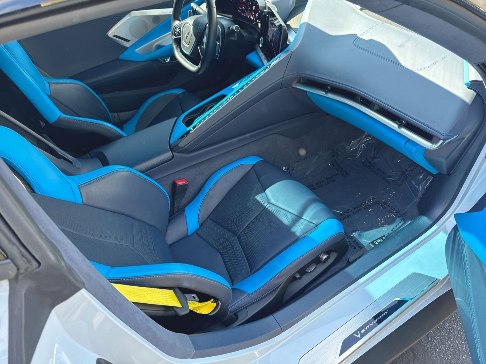 Used 2022 Chevrolet Corvette Stingray Premium Cpe w/ Battery Protection Package image 29
