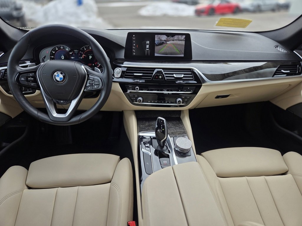 Used 2019 BMW 530i xDrive w/ Convenience Package image 11