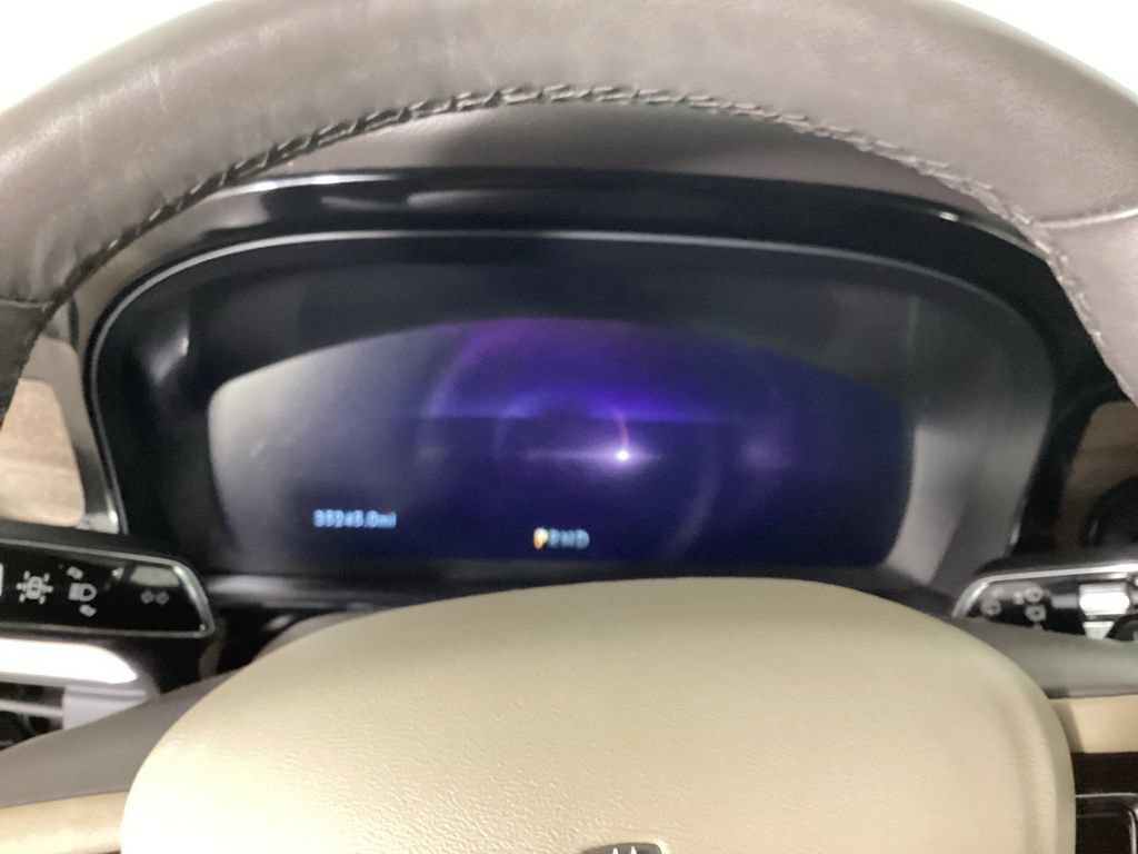 Used 2022 Lincoln Corsair Reserve w/ Equipment Group 201A AWD/4WD image 13