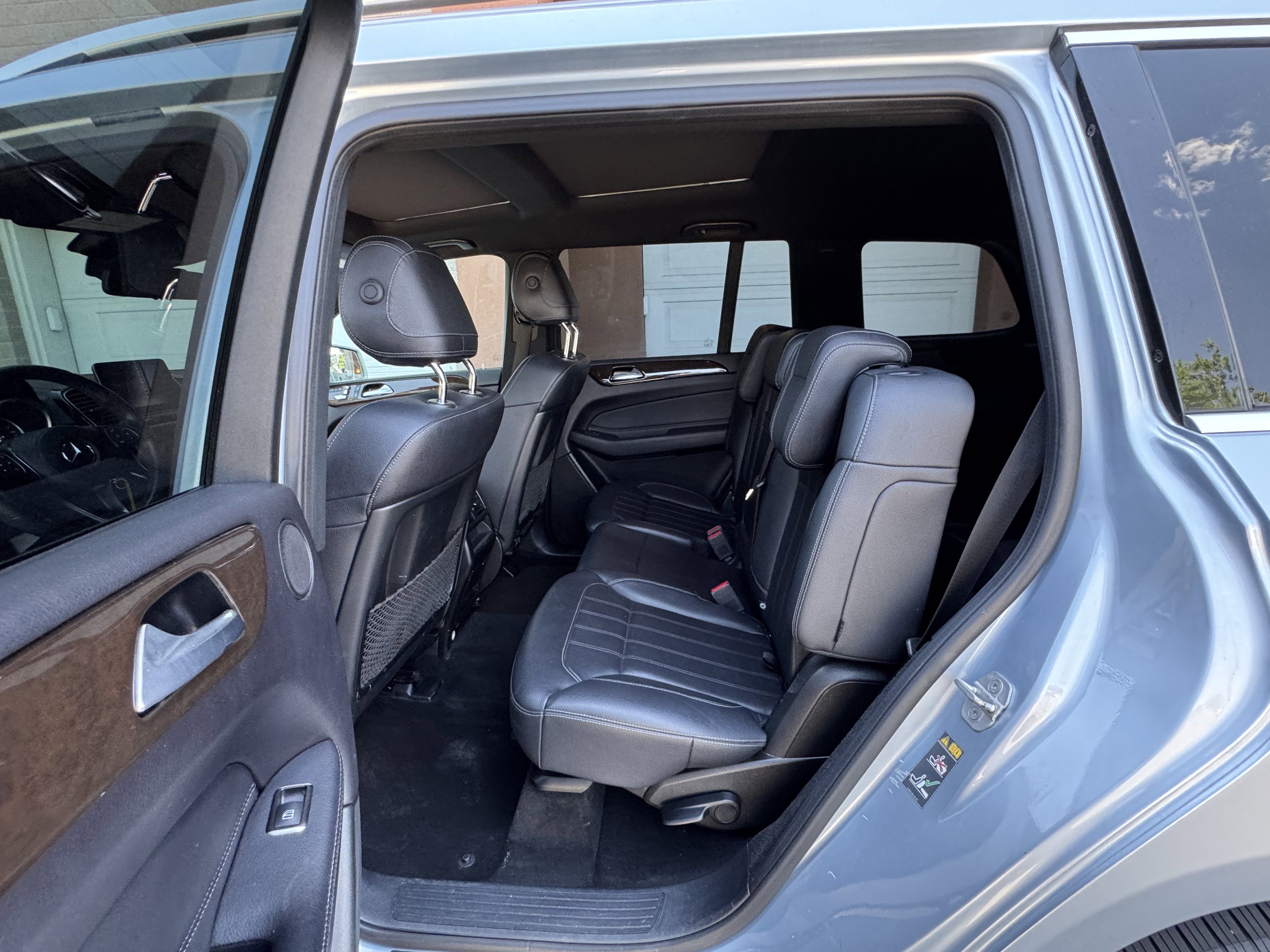 Used 2017 Mercedes-Benz GLS 450 4MATIC image 27