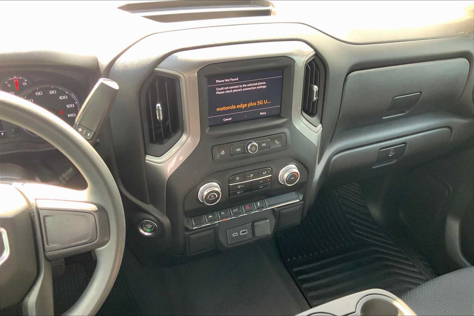 Used 2024 GMC Sierra 1500 Pro w/ Graphite Edition AWD/4WD image 7