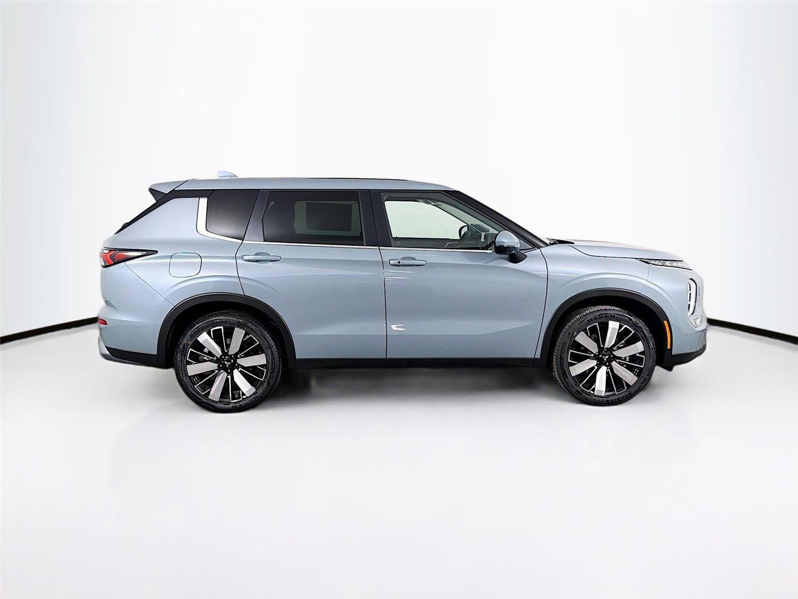 New 2026 Mitsubishi Outlander Ralliart image 8