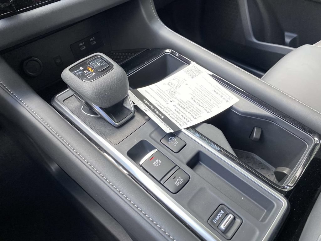 New 2026 Nissan Pathfinder SL FWD image 18