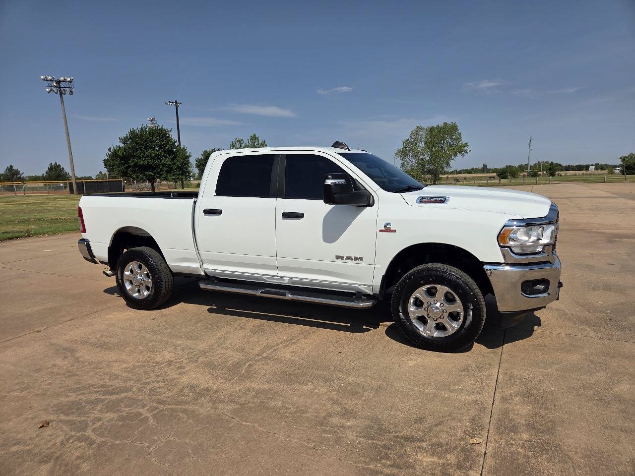 Used 2024 RAM 2500 Big Horn w/ Off Road Package AWD/4WD image 26