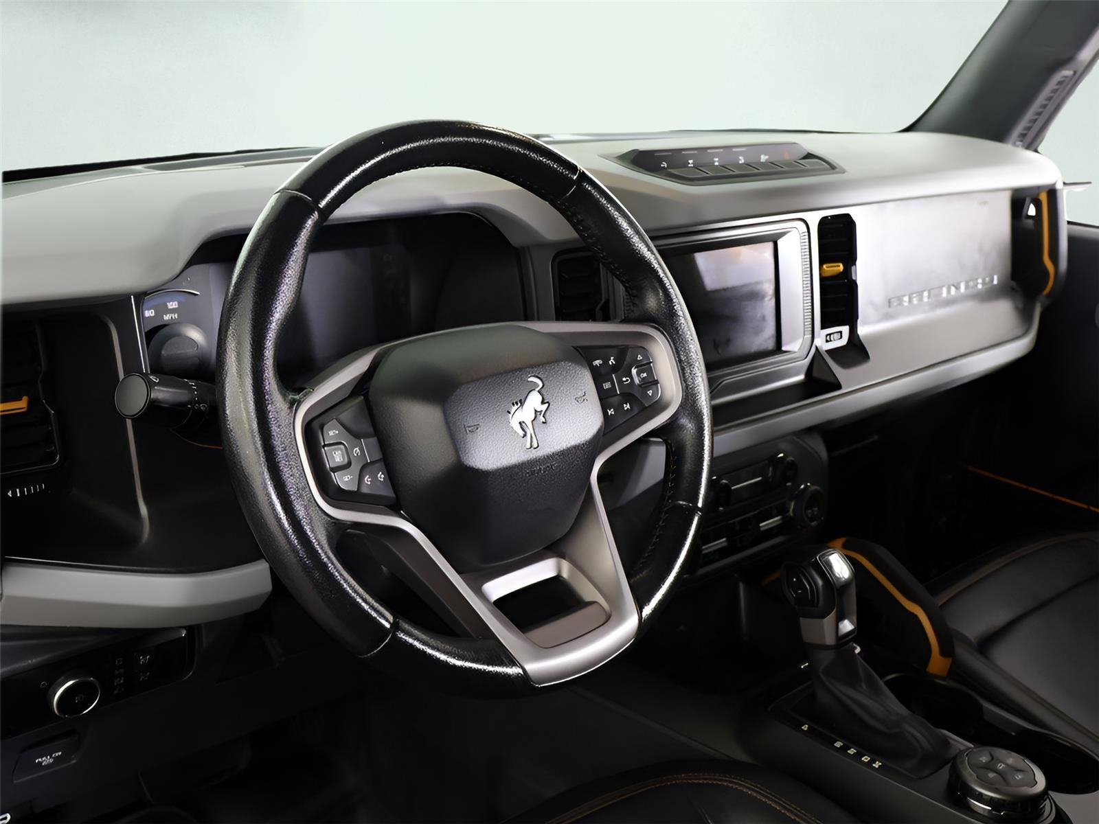 Used 2023 Ford Bronco Badlands image 22