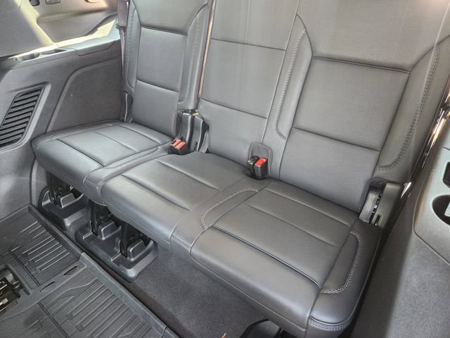 Used 2023 GMC Yukon Denali w/ LPO, Floor Liner Package AWD/4WD image 31