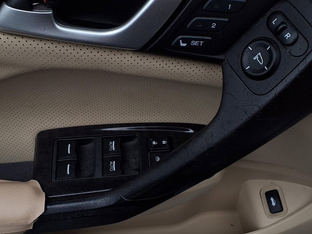 Used 2013 Acura TSX Sedan FWD image 15