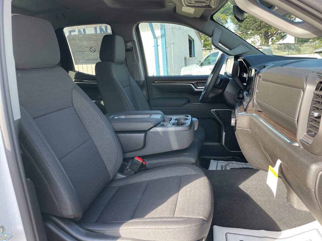 New 2026 Chevrolet Silverado 1500 LT w/ Safety Package image 18