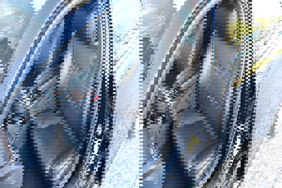 Used 2019 Cadillac XTS Luxury image 33