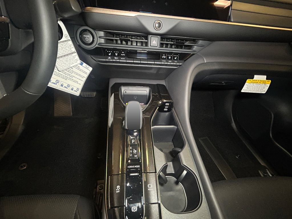 New 2026 Toyota Crown Platinum AWD/4WD image 11