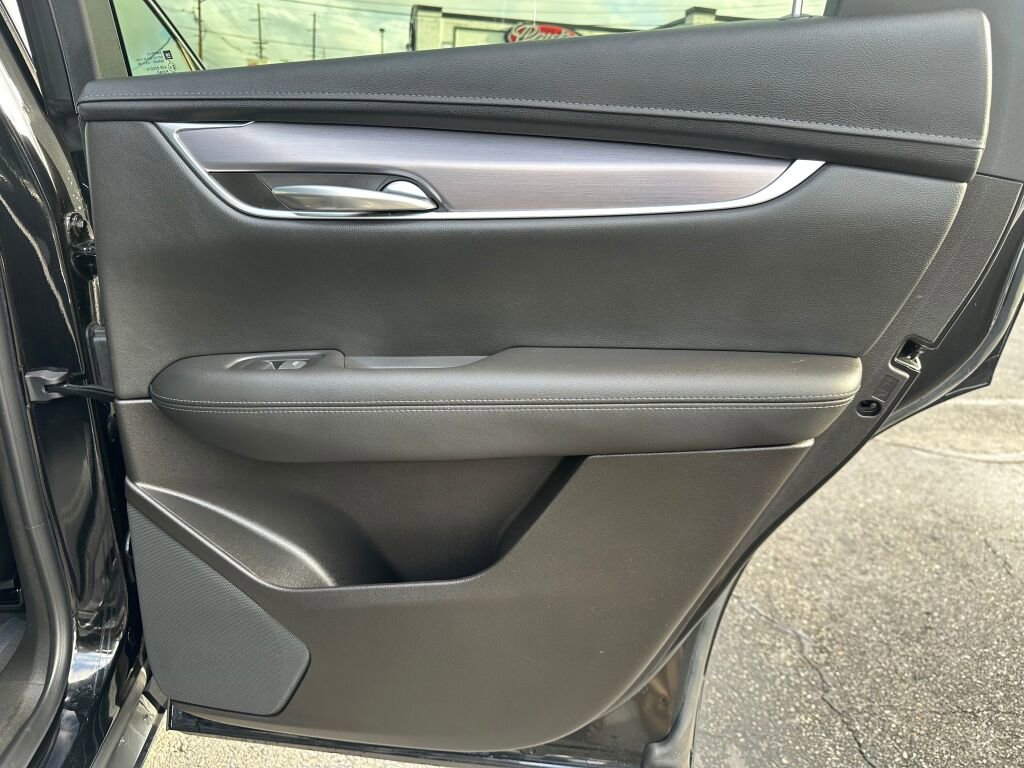 Used 2022 Cadillac XT5 Luxury image 25