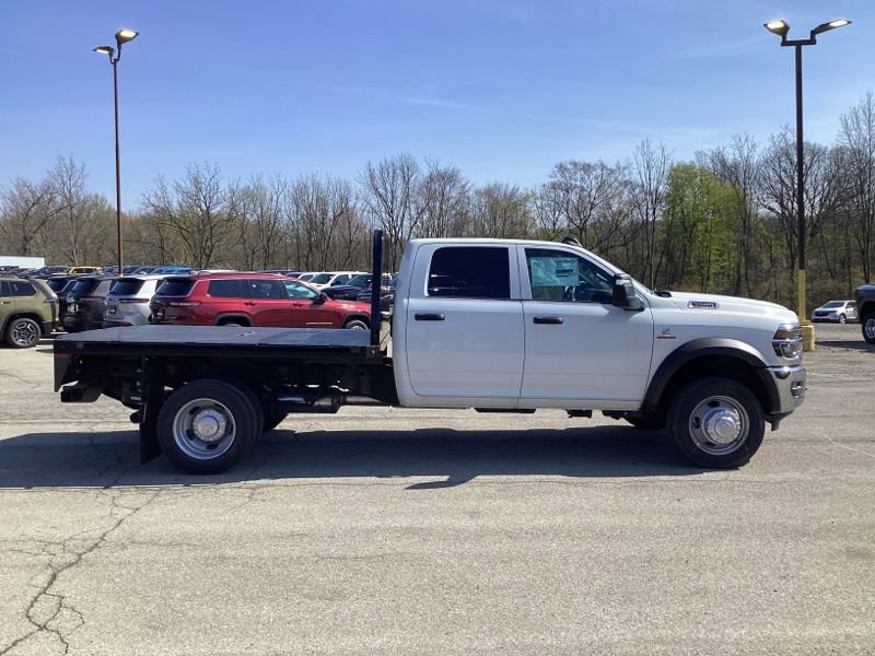 New 2026 RAM 5500 Tradesman w/ Chrome Appearance Group AWD/4WD image 8