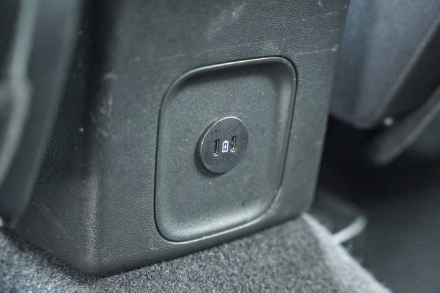 Used 2025 Ford Escape ST-Line Select AWD/4WD image 42