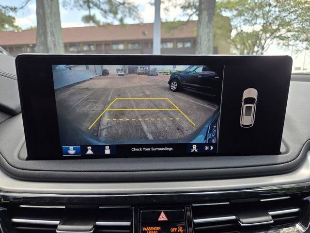 Certified 2025 Acura MDX FWD w/ Technology Package image 4