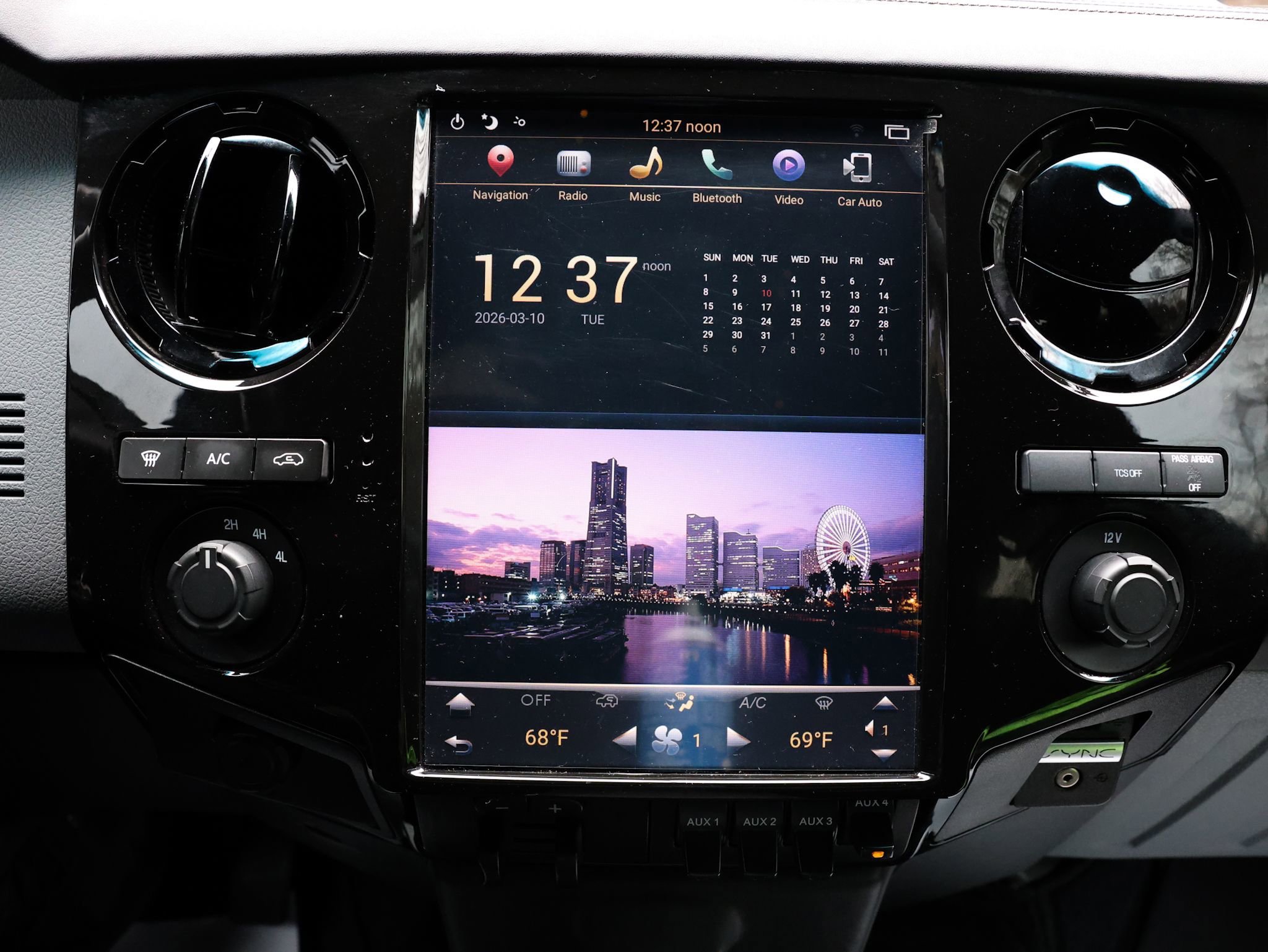 Used 2016 Ford F450 XLT w/ XLT Interior Package image 37