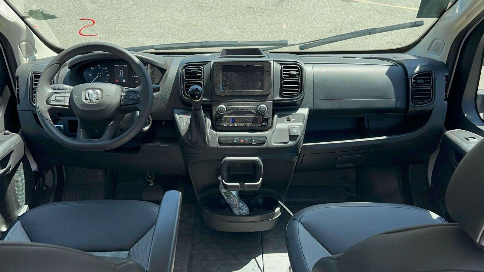 Used 2026 RAM ProMaster 2500 w/ Convenience Group FWD image 7