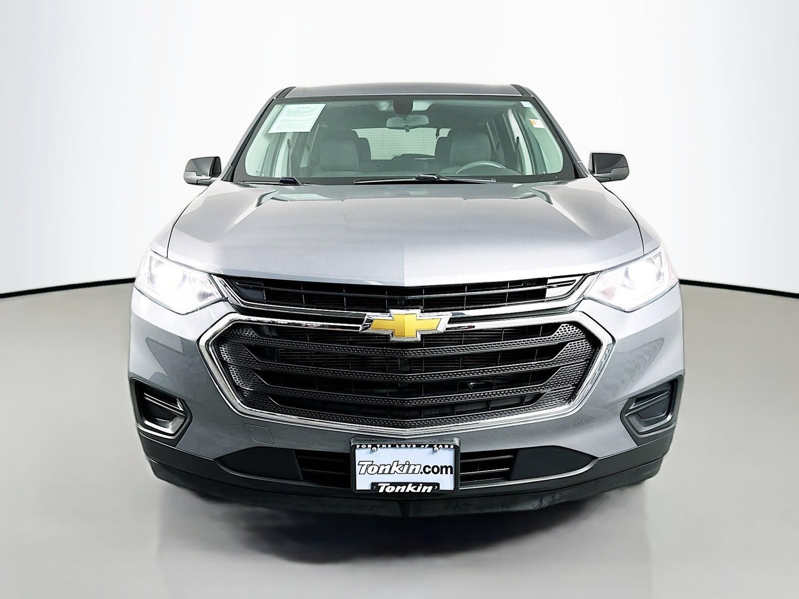 Used 2021 Chevrolet Traverse LS AWD/4WD image 2
