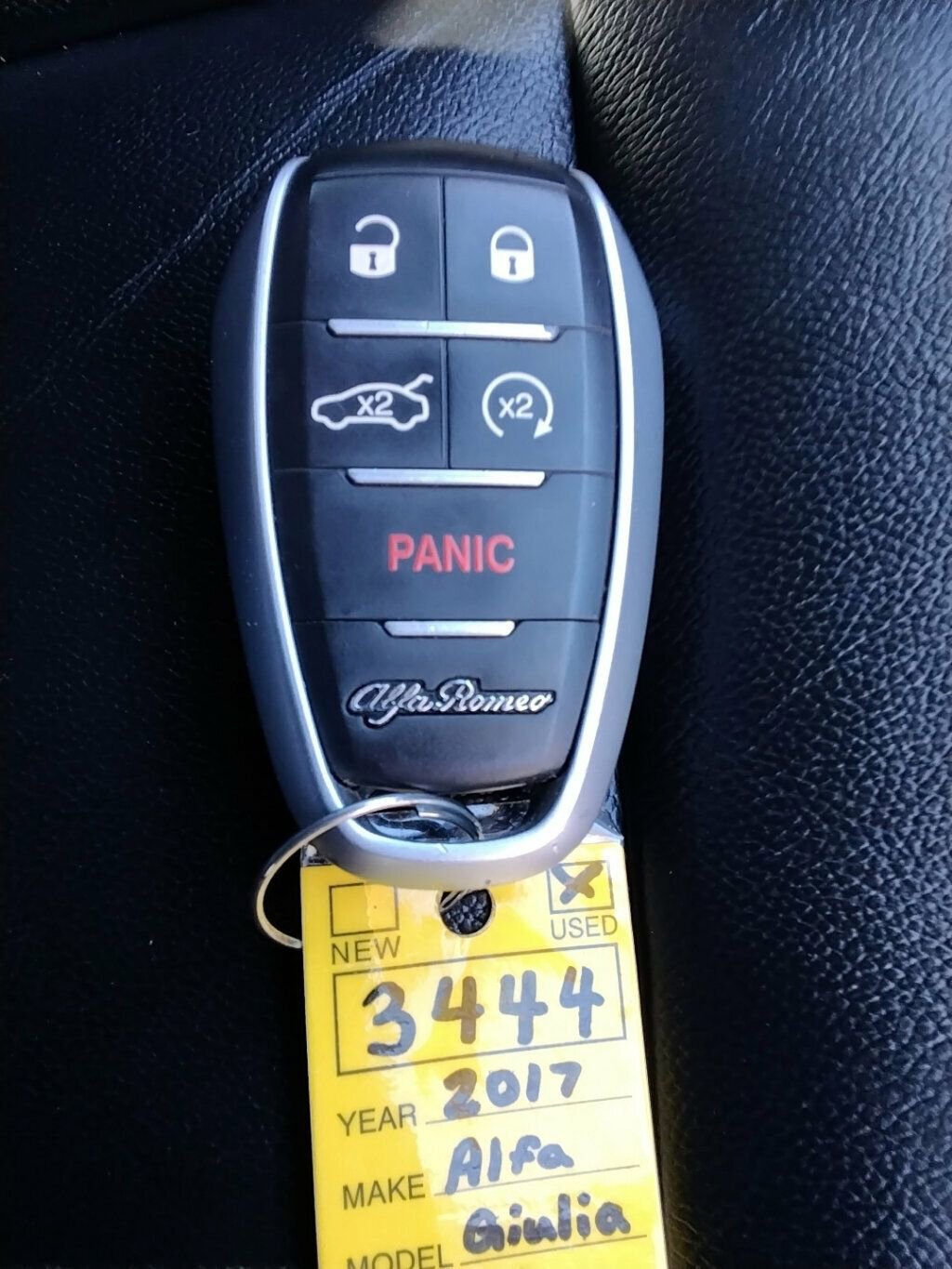 Used 2017 Alfa Romeo Giulia AWD w/ Cold Weather Package image 31