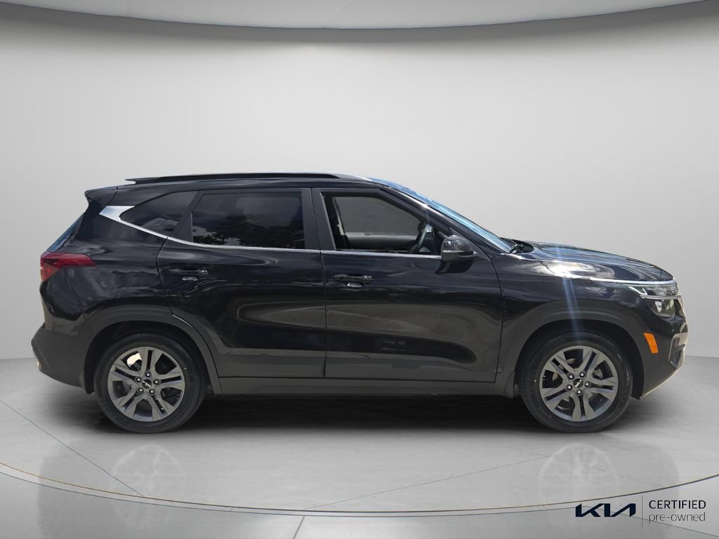 Certified 2023 Kia Seltos S w/ Navigation Package FWD image 4