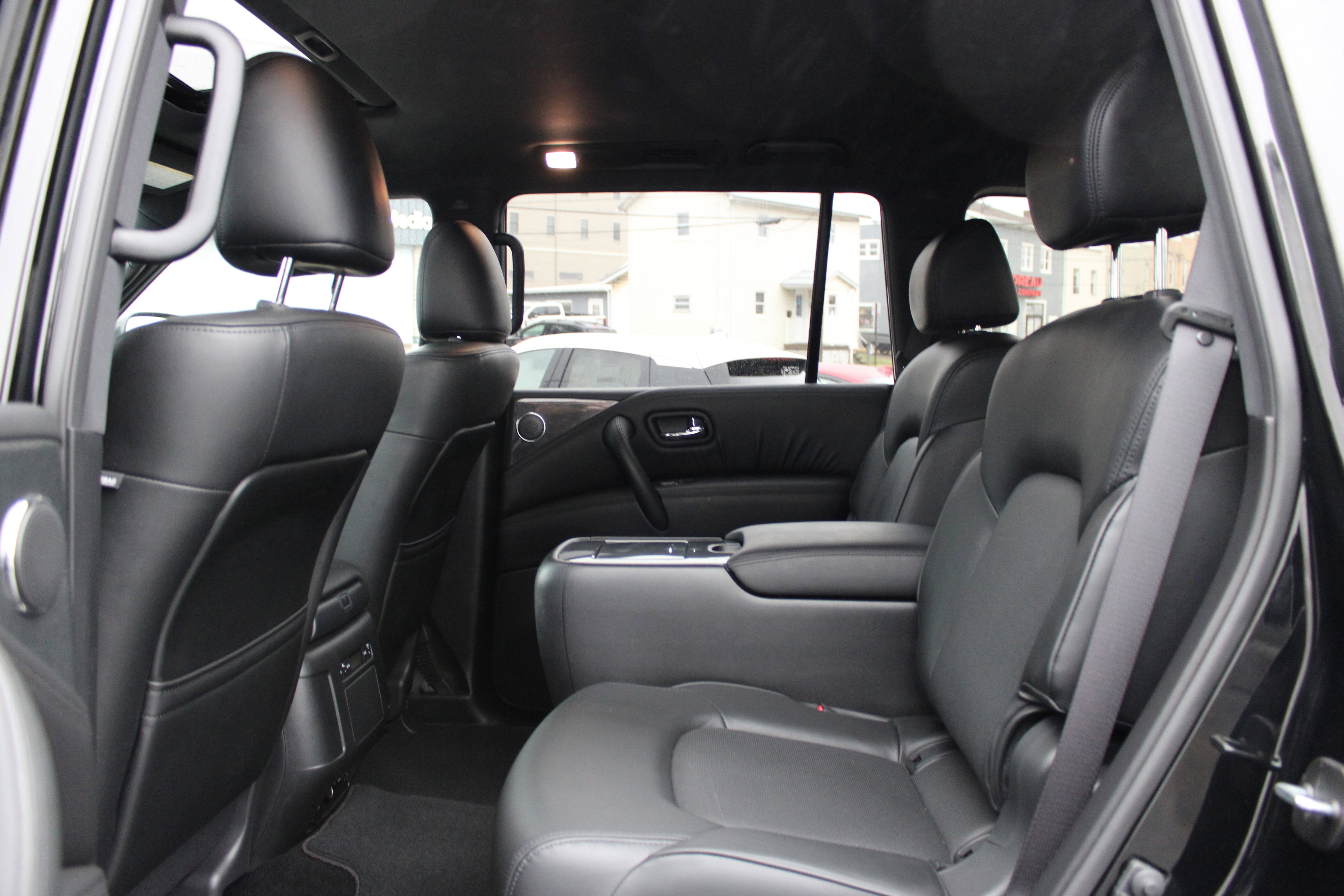 Certified 2024 Nissan Armada SL w/ Midnight Edition Package image 14