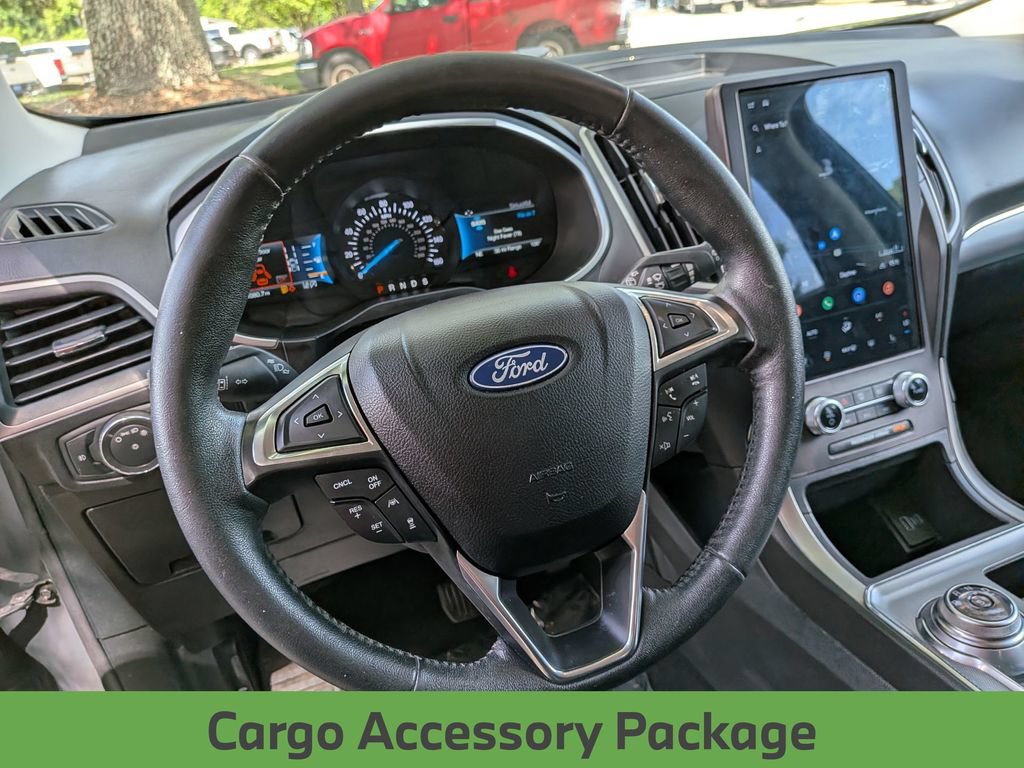 Used 2021 Ford Edge SEL w/ Cargo Accessory Package AWD/4WD image 15