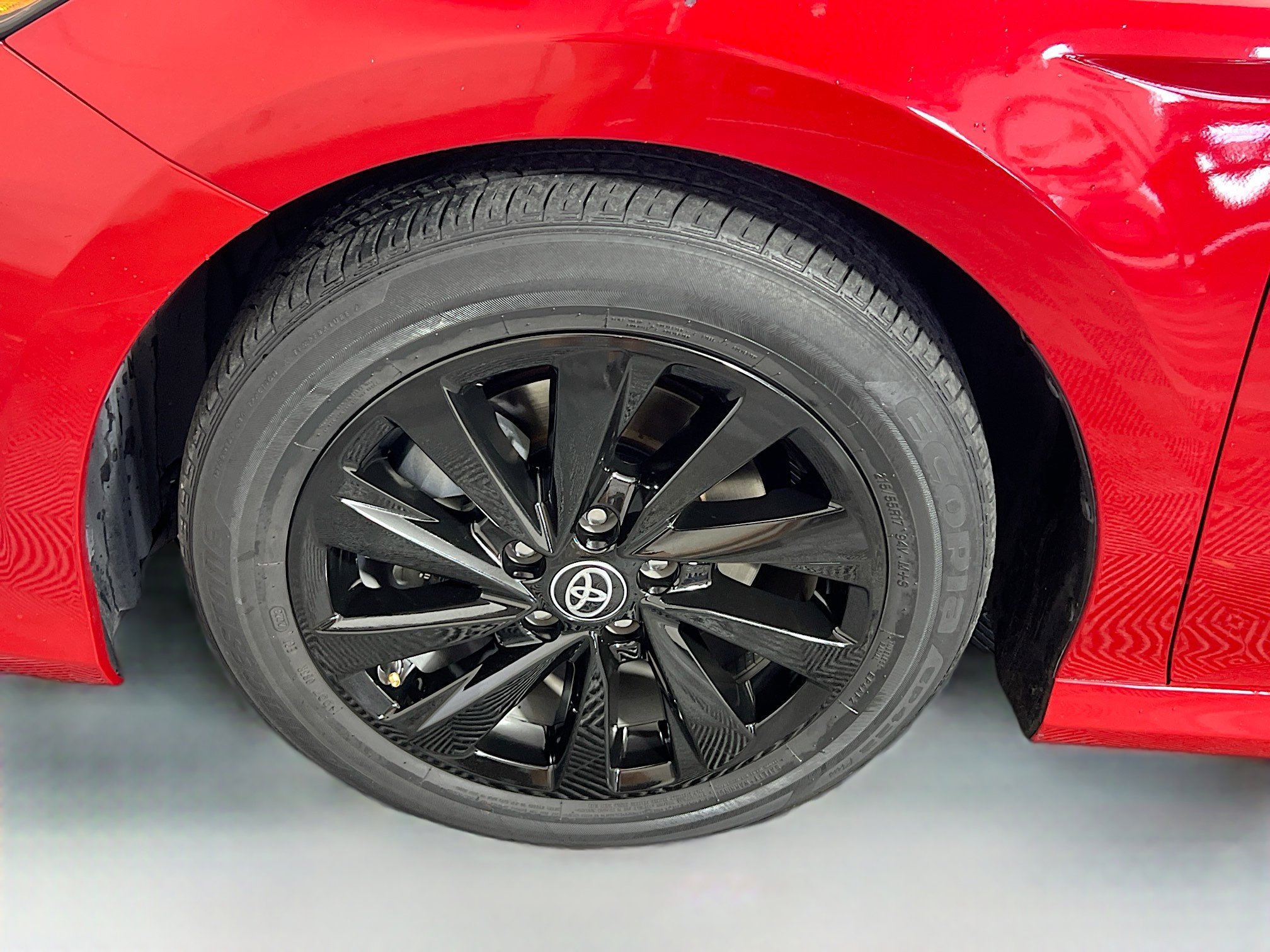 Used 2023 Toyota Camry LE image 12