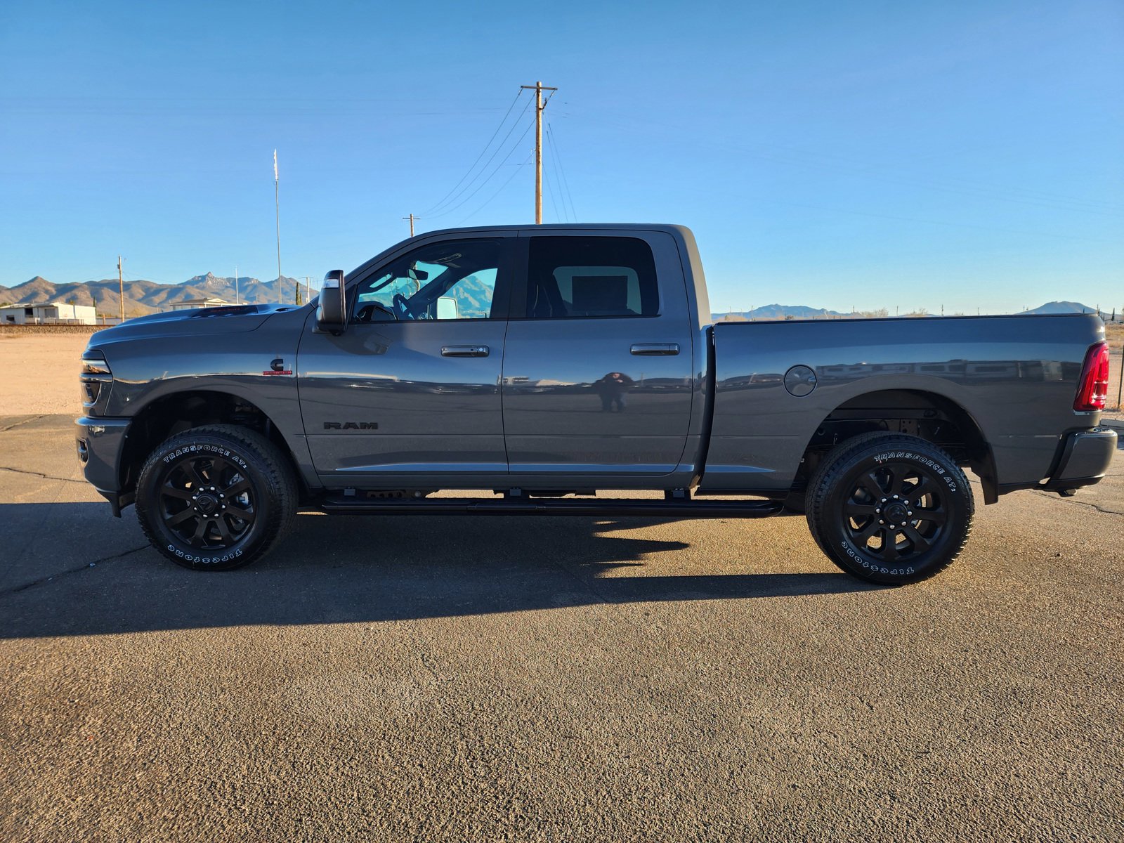 New 2026 RAM 3500 Laramie AWD/4WD image 8
