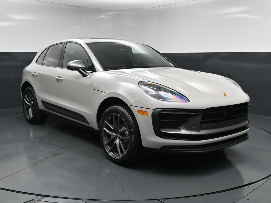 New 2026 Porsche Macan Turbo AWD/4WD image 12