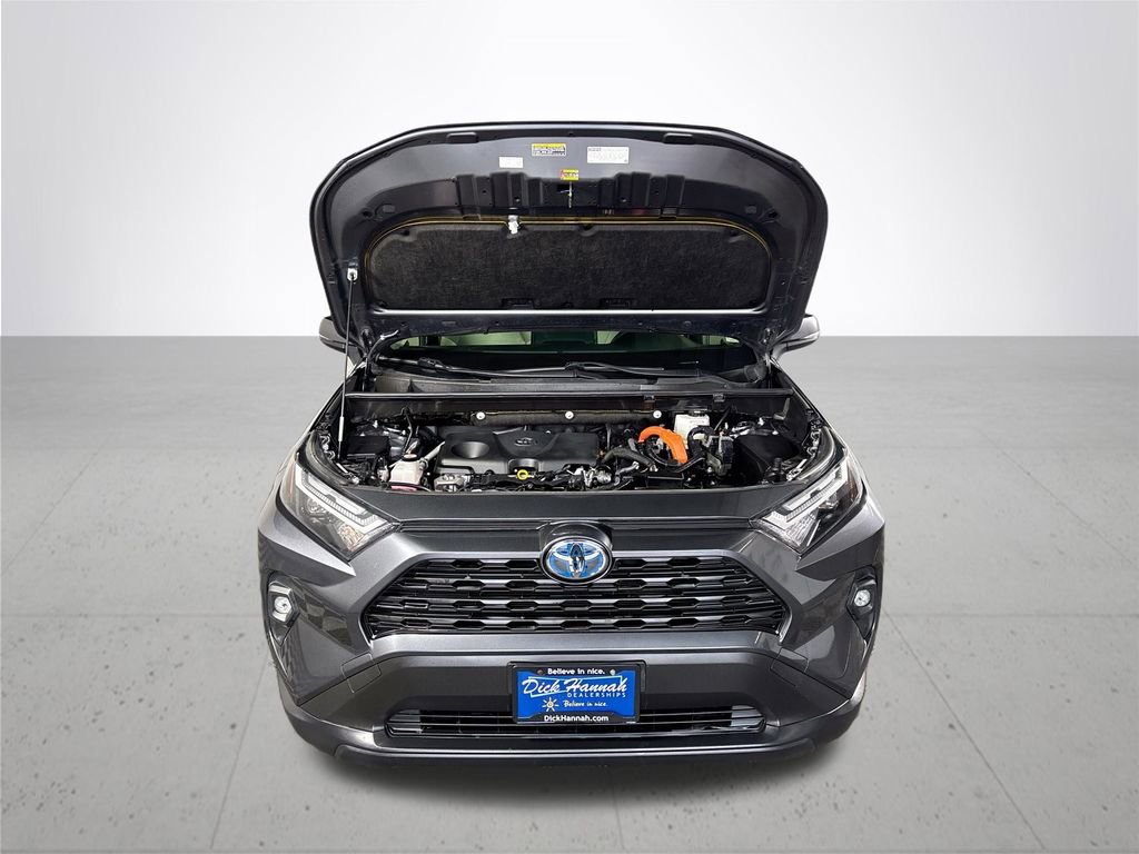 Used 2024 Toyota RAV4 XLE Premium image 22