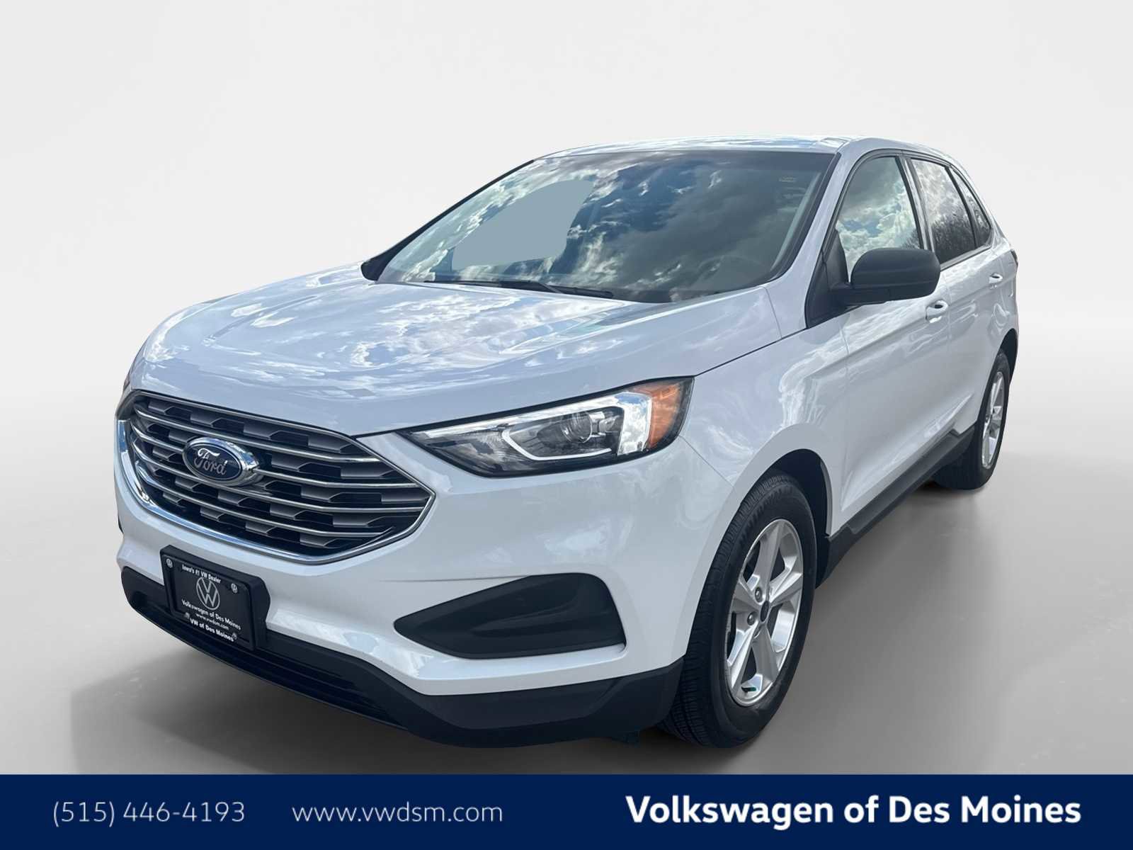 Used 2020 Ford Edge SE image 1