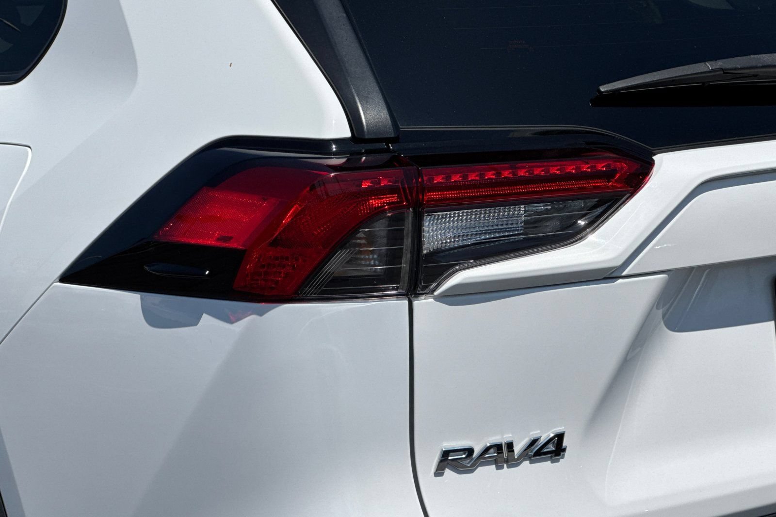 Certified 2023 Toyota RAV4 LE FWD image 35