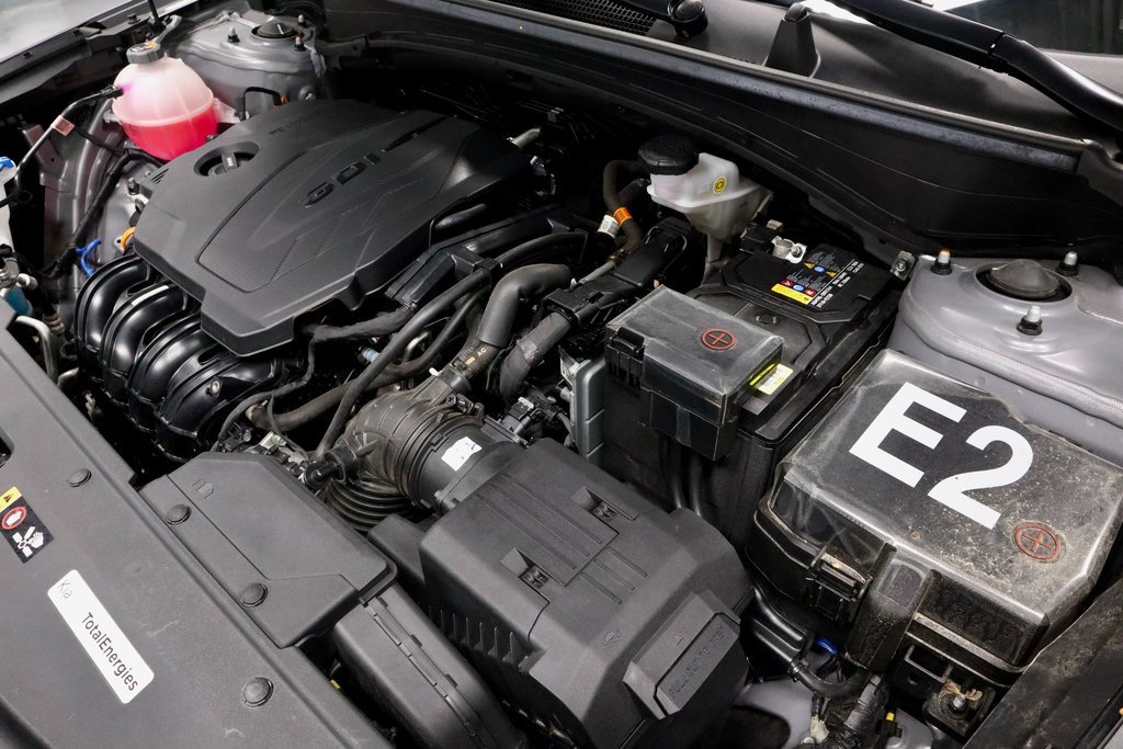 Used 2023 Kia Sportage LX image 16