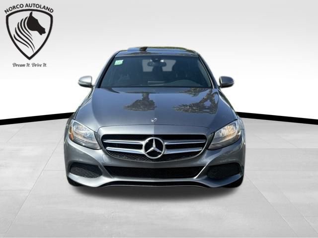 Used 2018 Mercedes-Benz C 300 4MATIC Sedan image 2