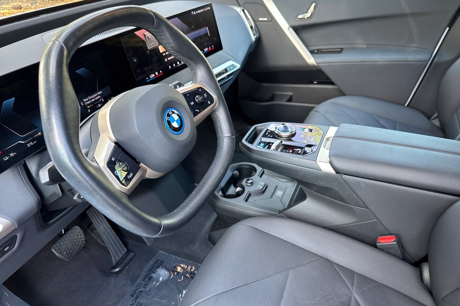 Certified 2024 BMW iX xDrive50 AWD/4WD image 11