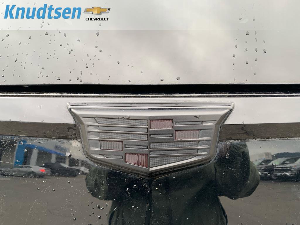 Used 2020 Cadillac Escalade Platinum image 9