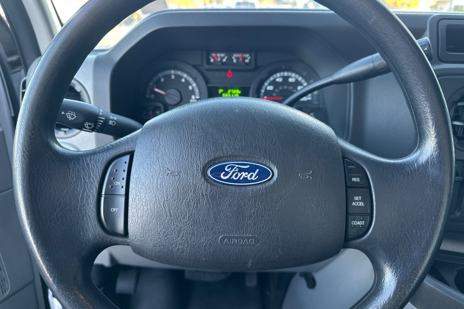 Used 2019 Ford E-350 and Econoline 350 Super Duty w/ Power Windows & Locks Group RWD image 20