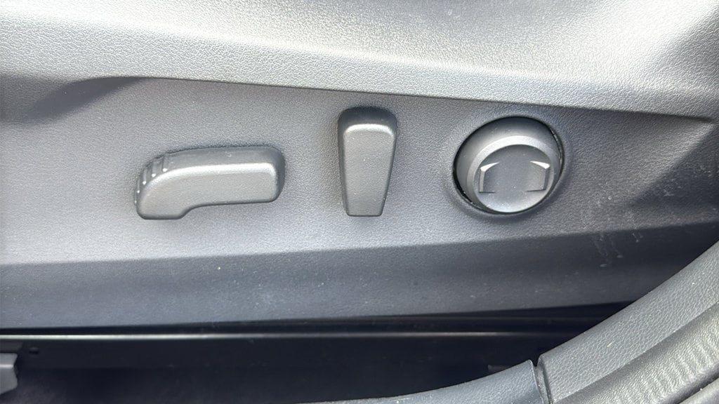 Certified 2025 Subaru Legacy Premium AWD/4WD image 11