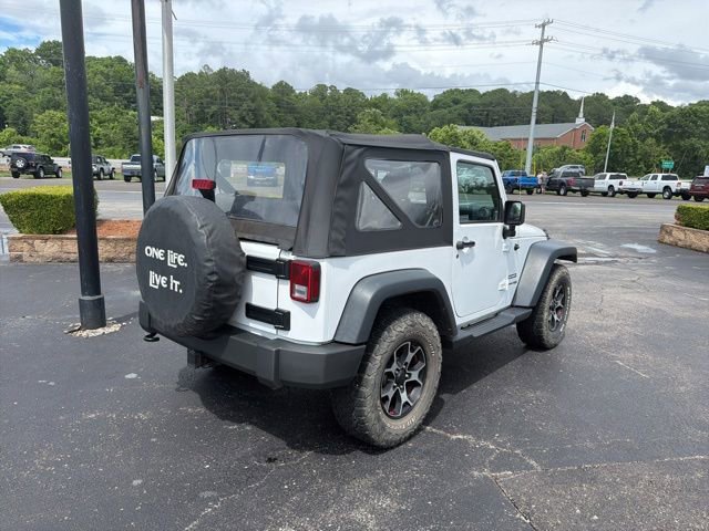 Used 2018 Jeep Wrangler Sport AWD/4WD image 5
