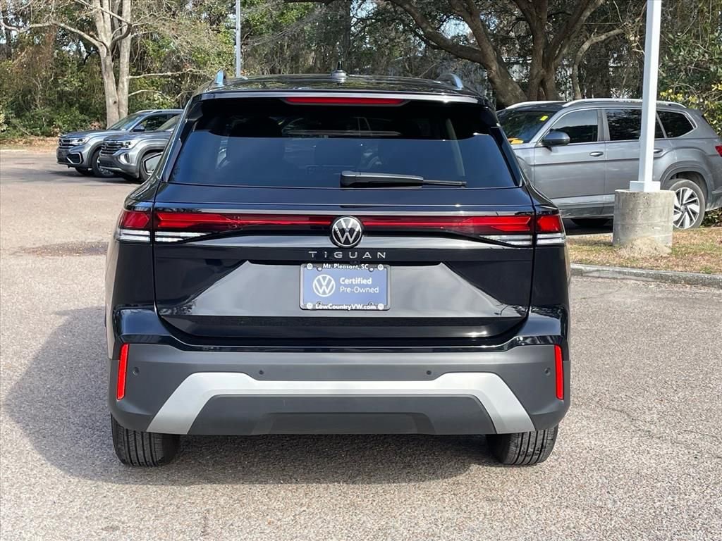 Certified 2025 Volkswagen Tiguan S image 18