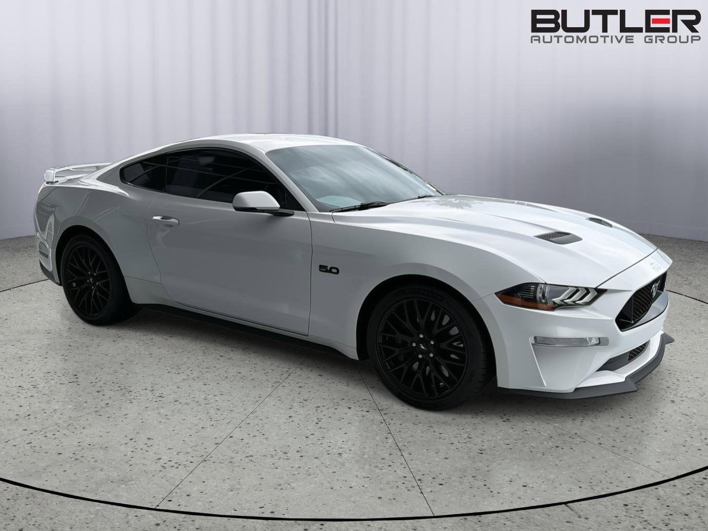 Used 2018 Ford Mustang GT Premium w/ GT Performance Package RWD image 7