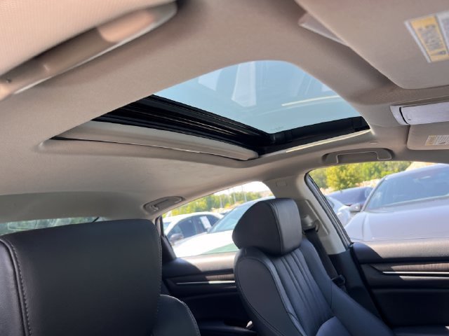 Used 2022 Honda Accord EX-L image 33