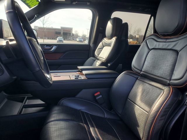 Used 2024 Lincoln Navigator Black Label image 7
