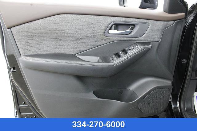 Certified 2023 Nissan Rogue SV image 15