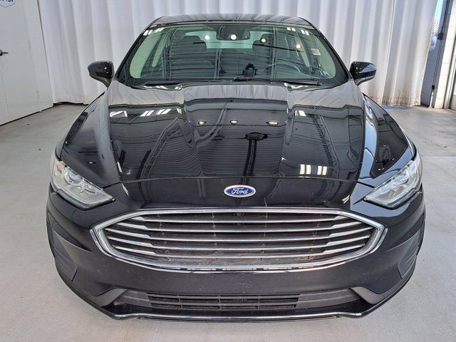 Used 2019 Ford Fusion SE image 3