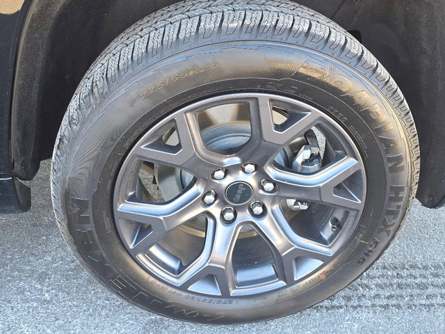 New 2026 Jeep Grand Wagoneer Limited w/ Premium Group II image 6