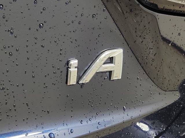 Used 2017 Toyota Yaris iA FWD image 9