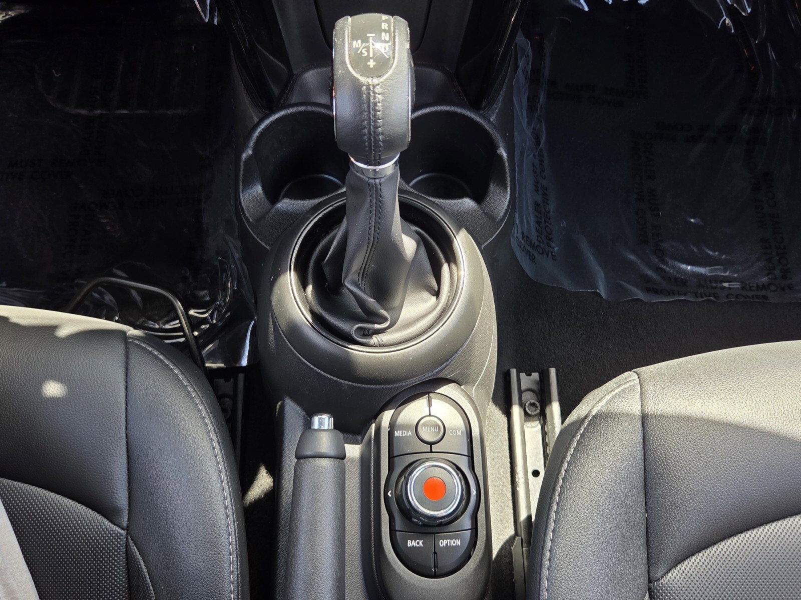 Used 2019 MINI Cooper Convertible image 25