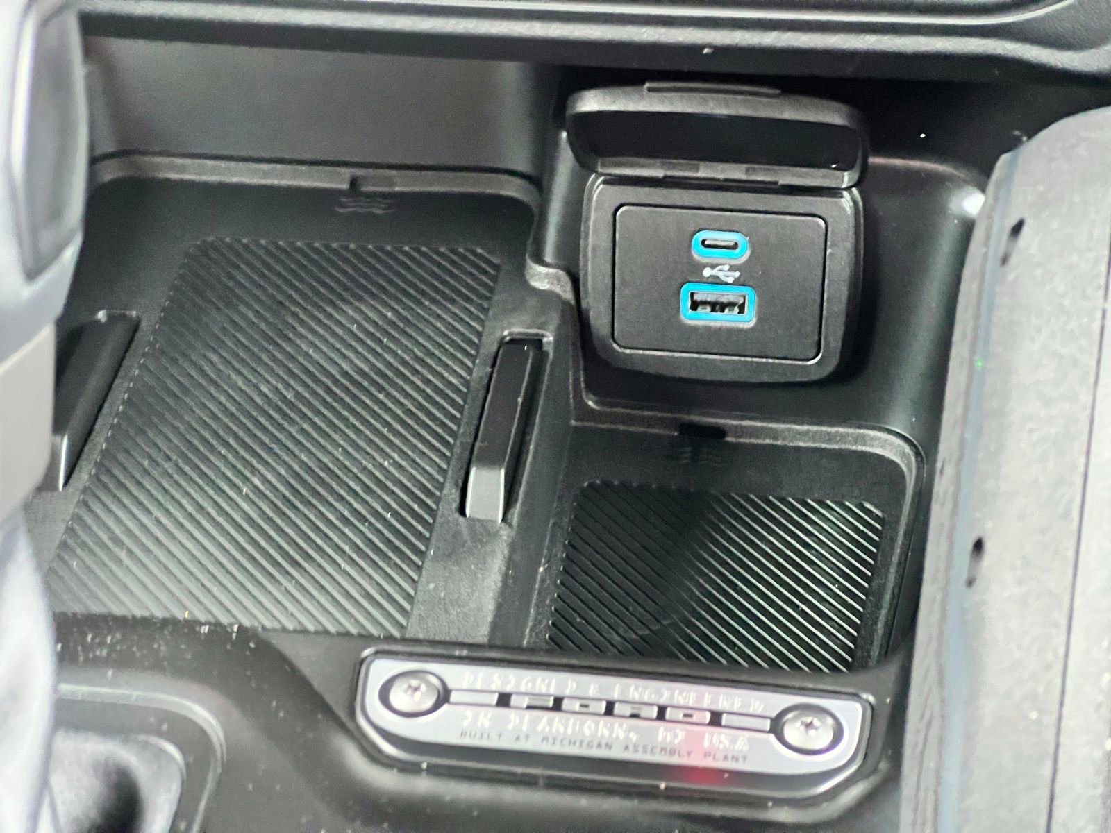 New 2025 Ford Bronco Badlands image 25