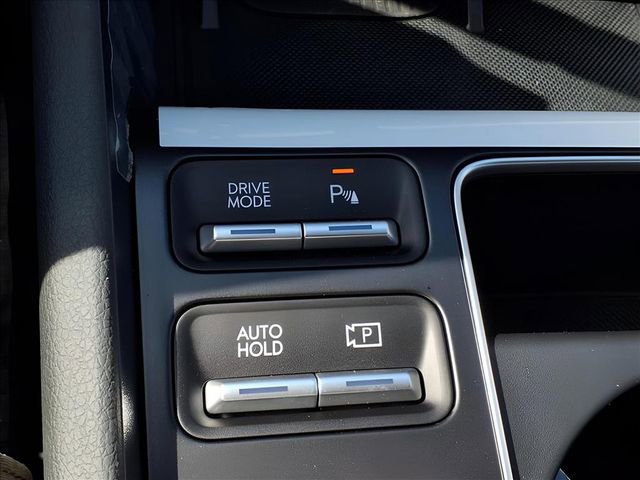 New 2025 Hyundai Sonata Limited image 21