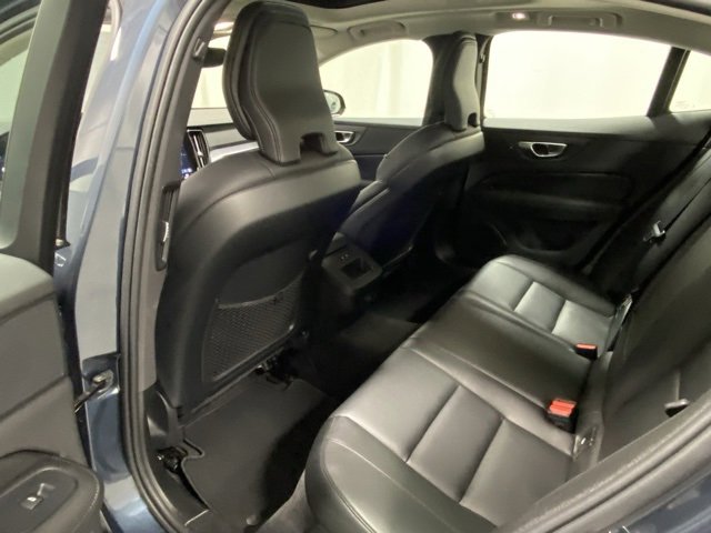 Certified 2025 Volvo S60 B5 Core image 13